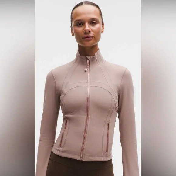 Lululemon Define Cropped Jacket Nulu-NWT!! - Picture 14 of 15